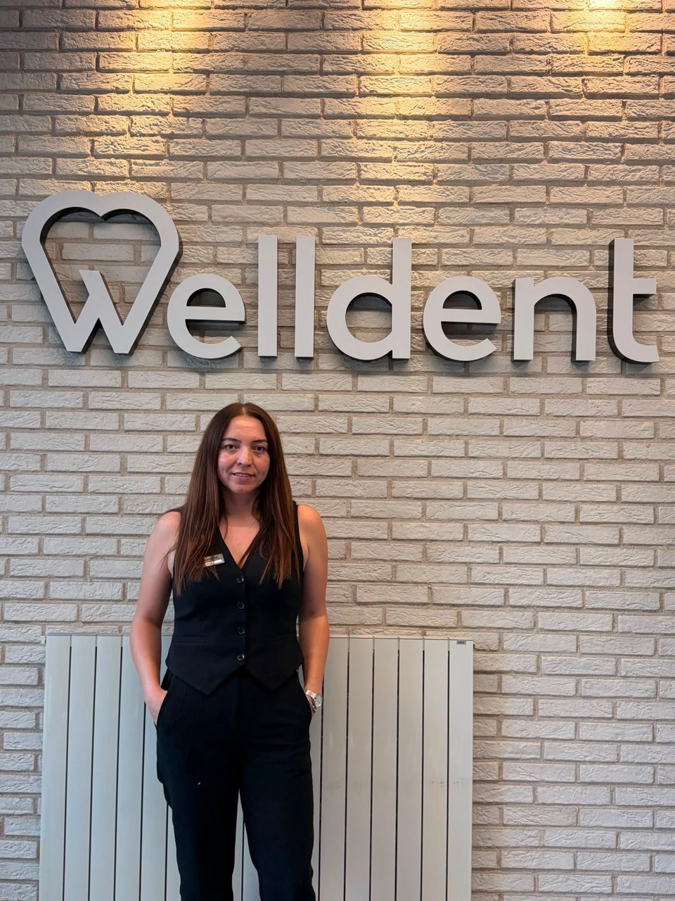 Oya, Welldent Klinik Koordinatörü