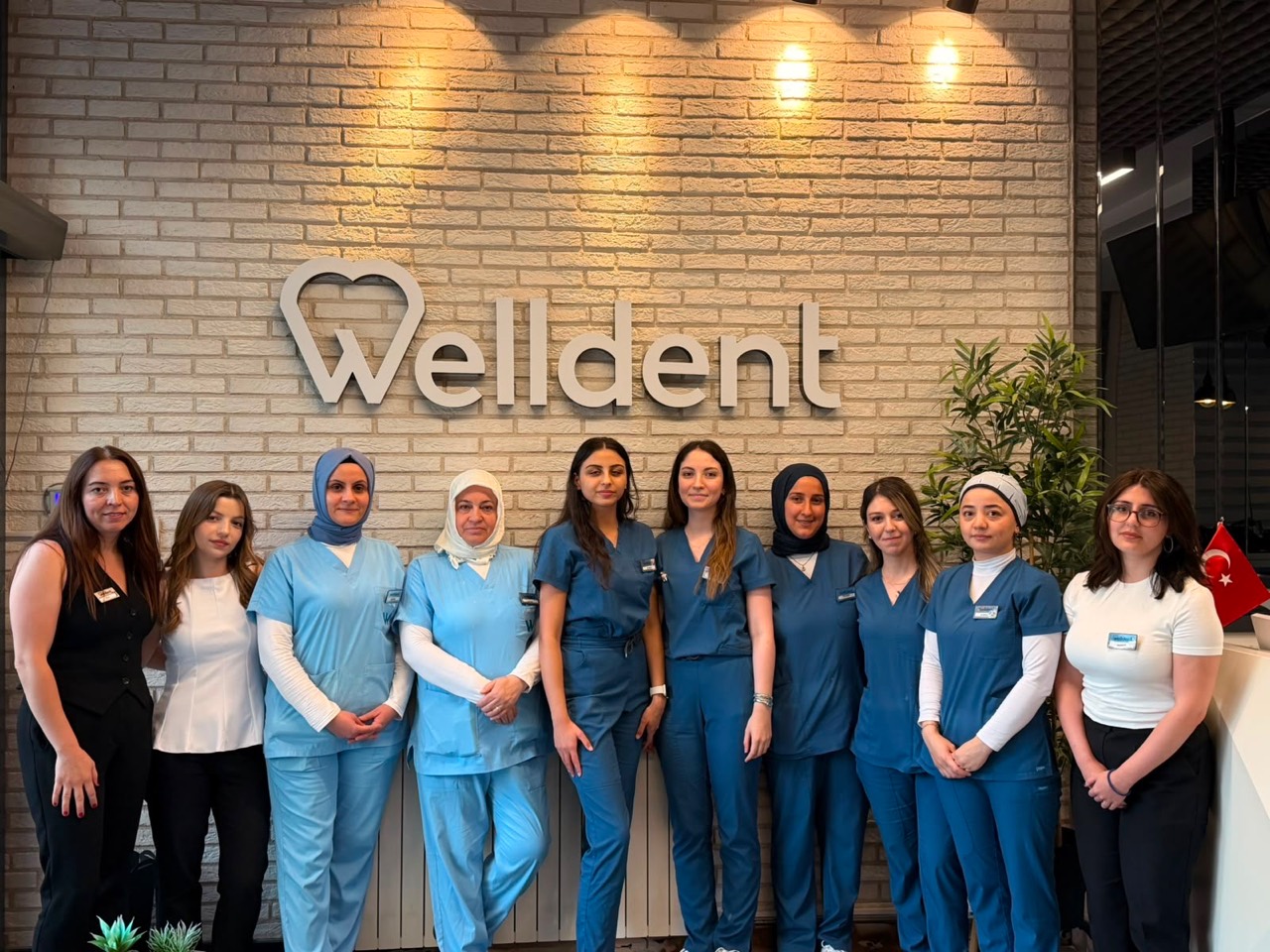 Welldent klinik ekibi birlikte