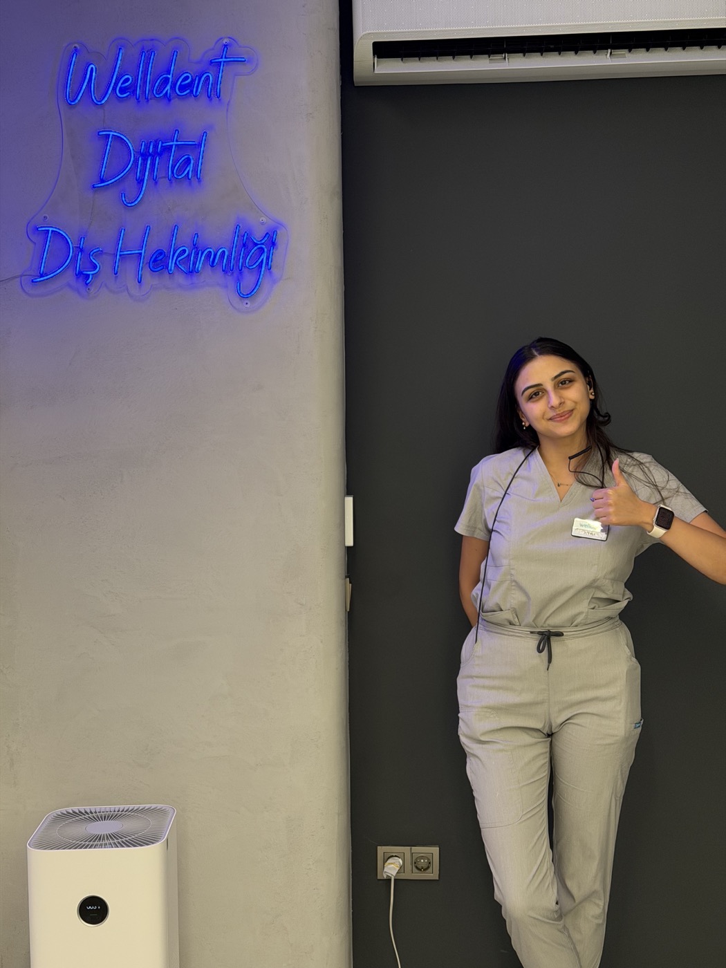 Temporary staff portrait for Zeynep